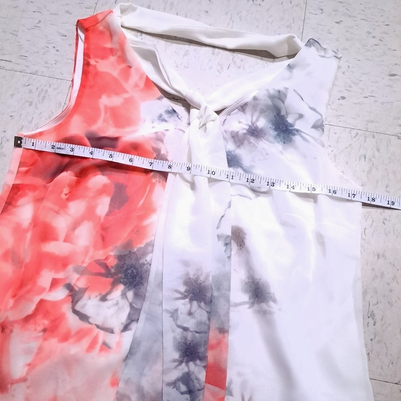Cleo | Women's Sleeveless Top - Red and White Floral with tie - Picture 9 of 9